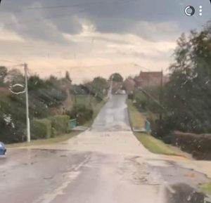 Experts Indépendants Bâtiment Vendée Sinistre Sècheresse Contre-expertise Assurance. fissures sur une maison. Malfaçons fissures sur maison. Vice caché Dégât des eaux Décennale Fissures Carrelage Bilan avant achat. La Roche-sur-Yon Vendée. fissures sur une maison. Spécialiste en expertises bâtiments 85